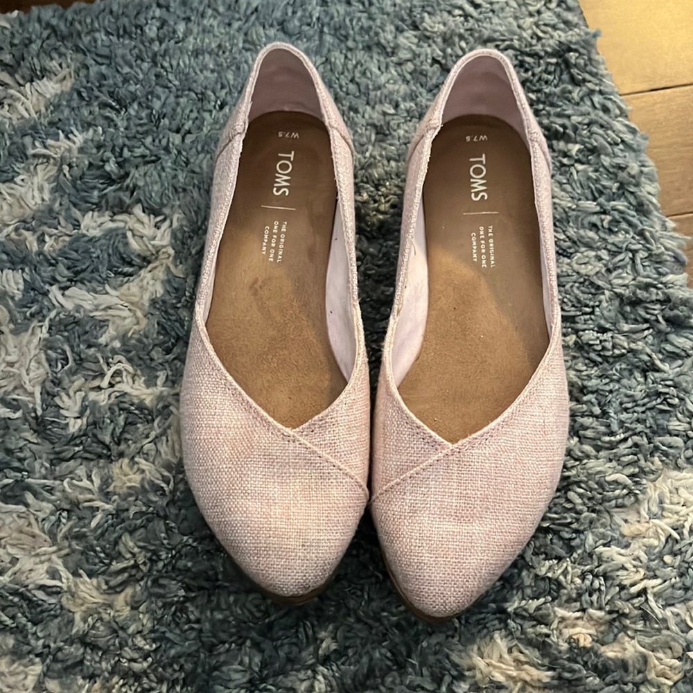 Pink Toms flats